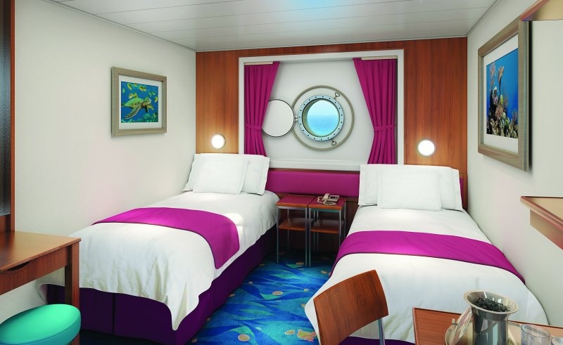 Каюта с окном (OF) на Norwegian Jewel