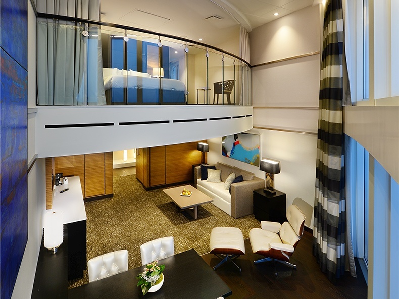 Сьют Owner's Loft с балконом