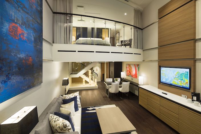 Сьют Sky Loft с балконом