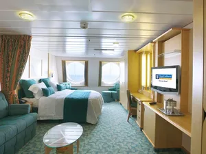 Family каюта с окном (FO) на Liberty Of The Seas