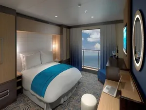 Внутренняя каюта Connecting на Quantum Of The Seas