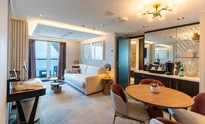 Khuzama Premier Suite на Aroya