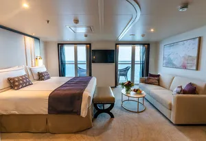 Superior Suite на Aroya