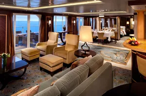 Royal Loft сьют (RL) на Symphony of the Seas